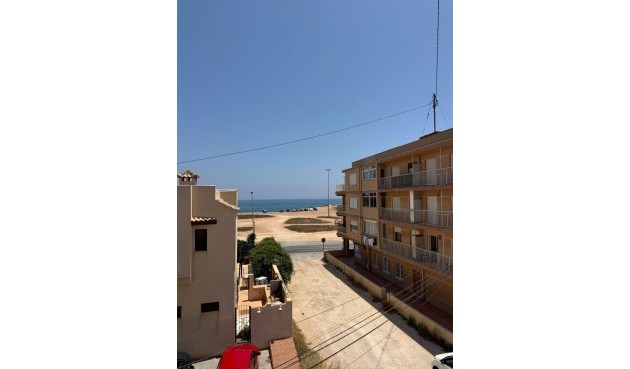 Resale - Apartment -
Torrevieja - Miramar - Torre Del Moro