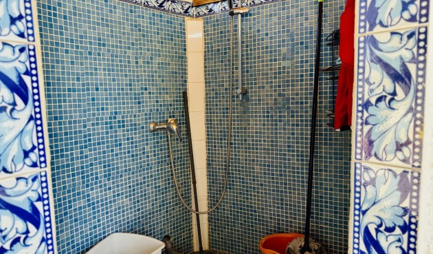 Resale - Villa -
Torrevieja - La Siesta - El Salado - Torreta