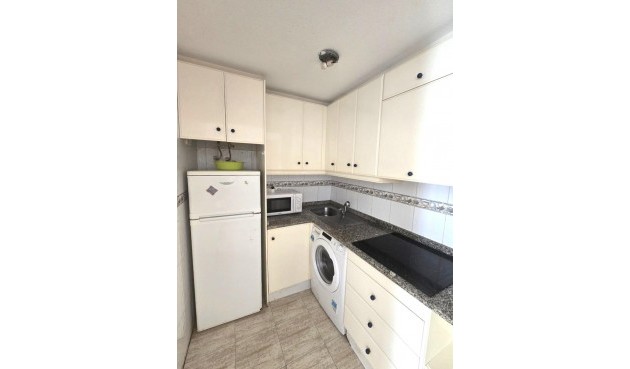 Resale - Apartment -
Torrevieja - Playa de los Locos