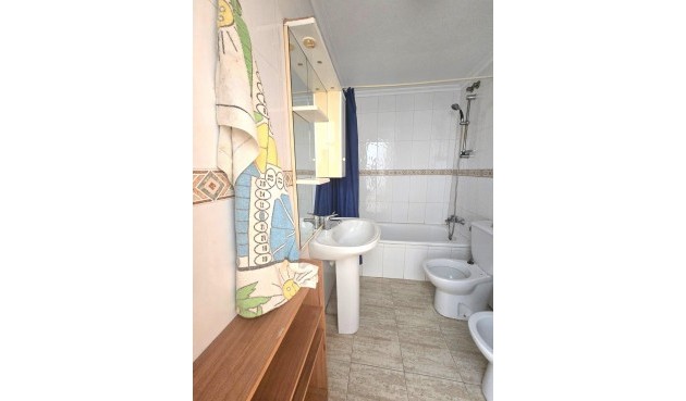Resale - Apartment -
Torrevieja - Playa de los Locos