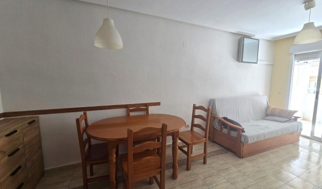 Resale - Apartment -
Torrevieja - Playa de los Locos