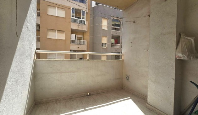 Resale - Apartment -
Torrevieja - Playa de los Locos