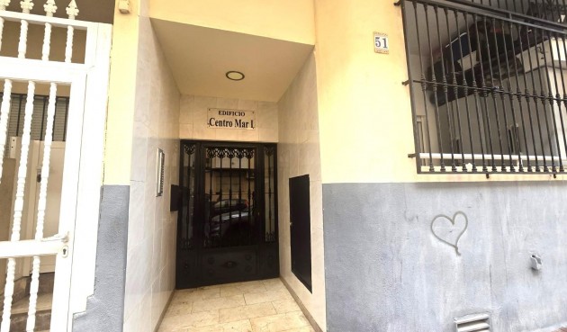 Resale - Apartment -
Torrevieja - Playa de los Locos