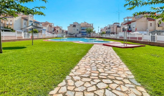 Återförsäljning - Bungalow -
Orihuela Costa - Costa Blanca