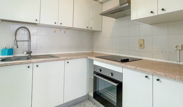 Återförsäljning - Bungalow -
Orihuela Costa - Costa Blanca