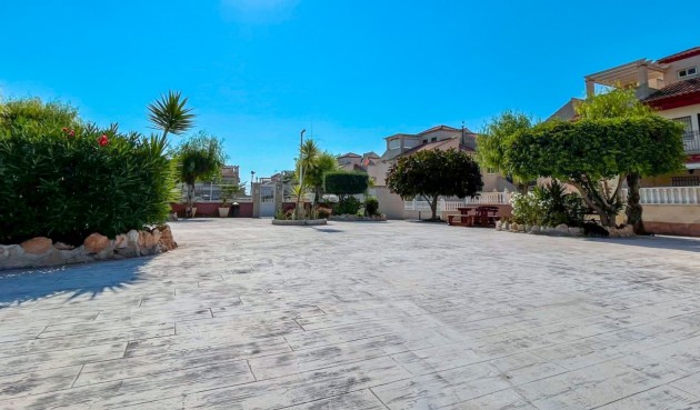Återförsäljning - Bungalow -
Orihuela Costa - Costa Blanca