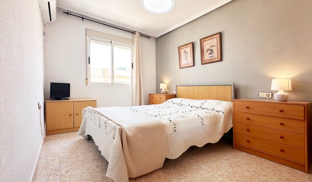 Brukt - Bungalow -
Torrevieja - Costa Blanca