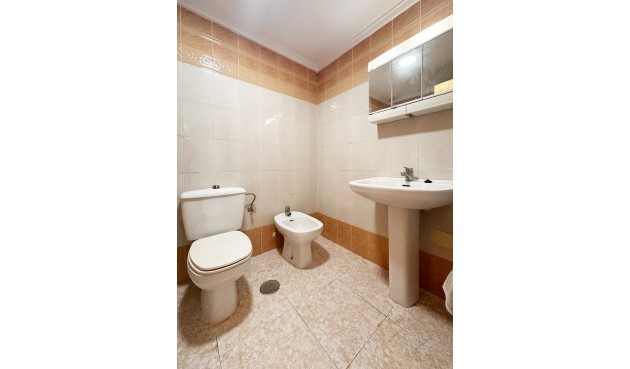 Brukt - Bungalow -
Torrevieja - Costa Blanca