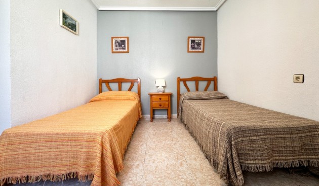 Brukt - Bungalow -
Torrevieja - Costa Blanca