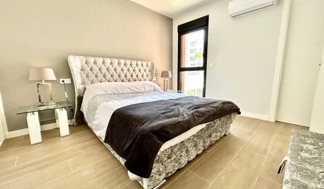 Återförsäljning - Apartment -
Villamartin - Costa Blanca