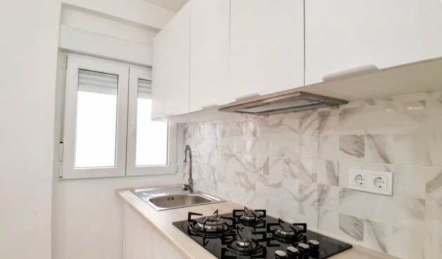 Resale - Apartment -
Torrevieja - Costa Blanca