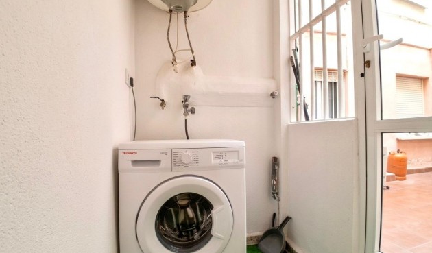 Resale - Apartment -
Torrevieja - Costa Blanca