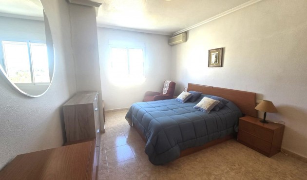 Brukt - Apartment -
Torrevieja - Parque Las Naciones