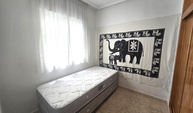 Brukt - Apartment -
Torrevieja - Parque Las Naciones
