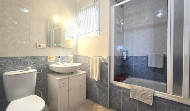 Brukt - Apartment -
Torrevieja - Parque Las Naciones