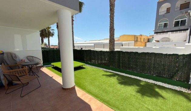 Resale - Apartment -
Villamartin - Costa Blanca