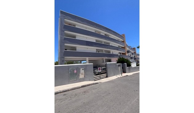 Resale - Apartment -
Villamartin - Costa Blanca