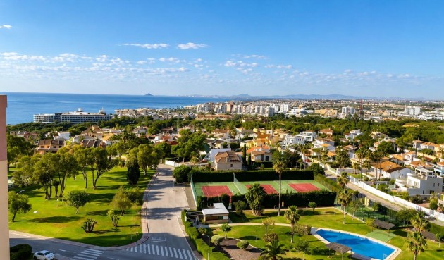 Brukt - Apartment -
Orihuela Costa - Campoamor