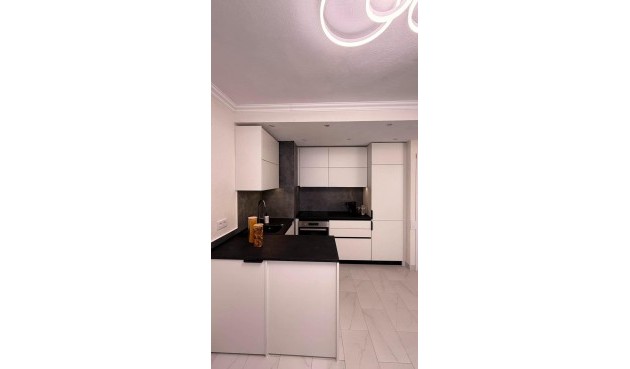 Brukt - Town House -
Torrevieja - Calas Blanca