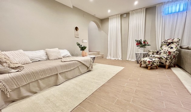 Brukt - Villa -
La Zenia - Costa Blanca