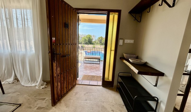 Brukt - Villa -
La Zenia - Costa Blanca