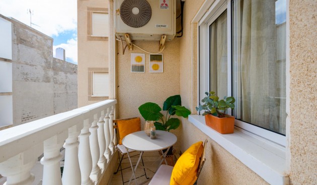 Brukt - Apartment -
Torrevieja - Playa del Cura