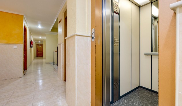 Brukt - Apartment -
Torrevieja - Playa del Cura
