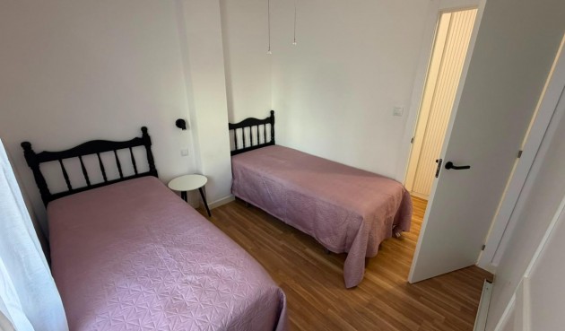 Brukt - Apartment -
Torrevieja - Playa del Cura