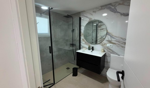 Brukt - Apartment -
Torrevieja - Playa del Cura