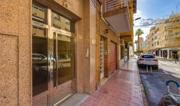 Brukt - Toppleilighet -
Torrevieja - Paseo Maritimo