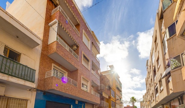 Brukt - Toppleilighet -
Torrevieja - Paseo Maritimo