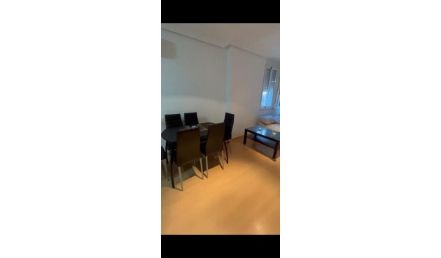 Brukt - Toppleilighet -
Torrevieja - Nueva Torrevieja