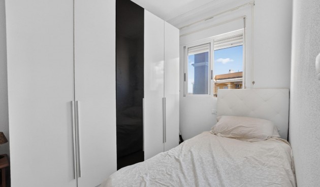 Återförsäljning - Takvåning -
Torrevieja - Torreblanca