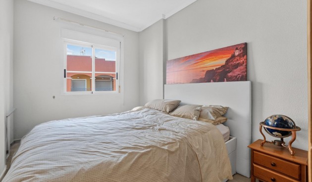 Återförsäljning - Takvåning -
Torrevieja - Torreblanca