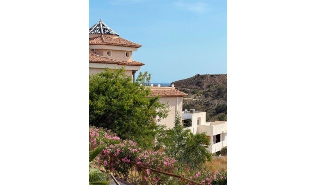 Brukt - Tosidig -
Villajoyosa - Montiboli