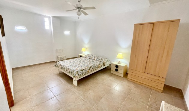 Brukt - Villa -
Daya Nueva - Costa Blanca