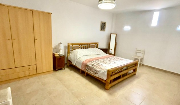 Brukt - Villa -
Daya Nueva - Costa Blanca