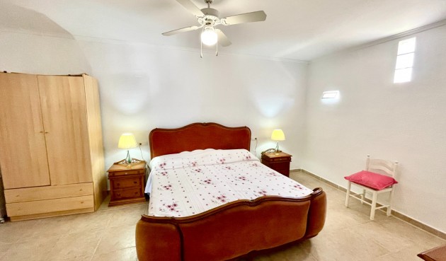 Brukt - Villa -
Daya Nueva - Costa Blanca