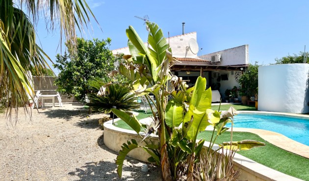 Brukt - Villa -
Daya Nueva - Costa Blanca