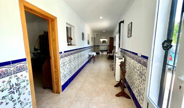 Brukt - Villa -
Daya Nueva - Costa Blanca