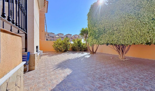 Brukt - Villa -
Orihuela - Inland