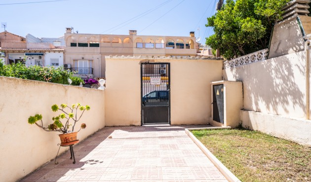 Brukt - Apartment -
Torrevieja - El Chaparral