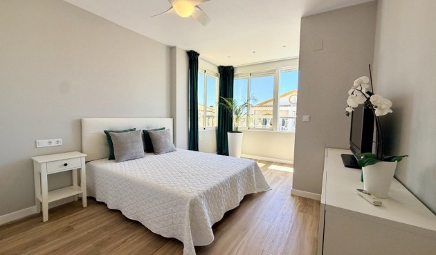 Brukt - Town House -
Orihuela Costa - Costa Blanca