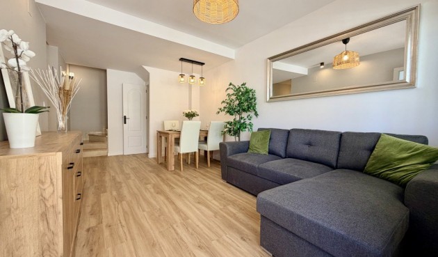 Brukt - Town House -
Orihuela Costa - Costa Blanca