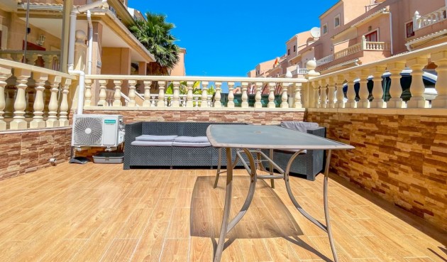Brukt - Town House -
Orihuela Costa - Costa Blanca