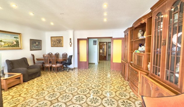 Resale - Apartment -
Torrevieja