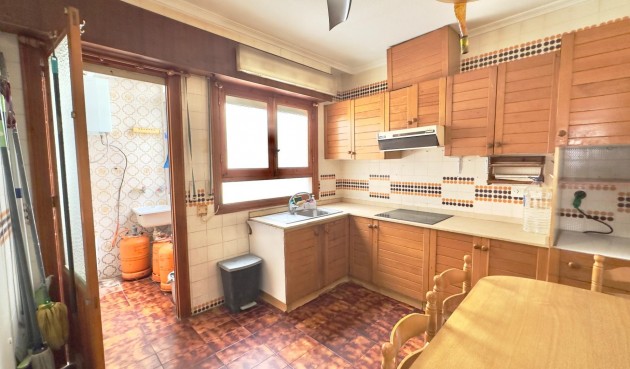 Resale - Apartment -
Torrevieja