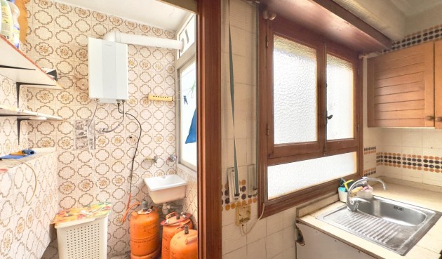 Resale - Apartment -
Torrevieja