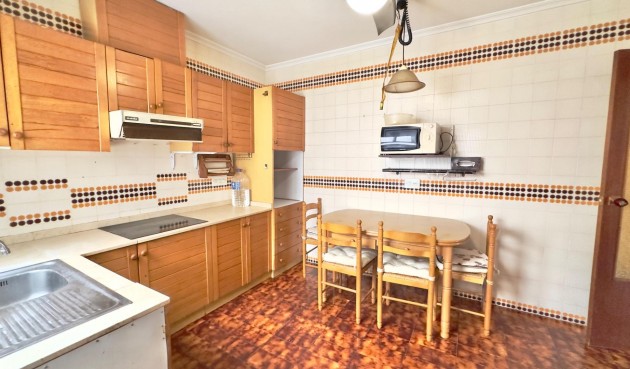 Resale - Apartment -
Torrevieja
