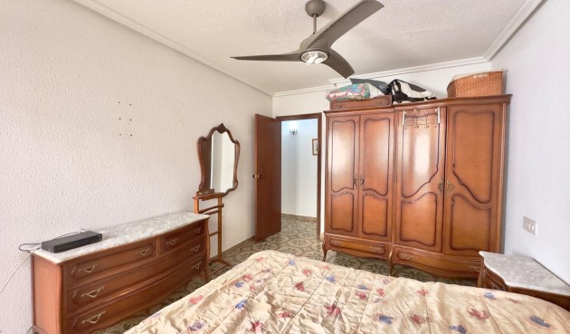 Resale - Apartment -
Torrevieja